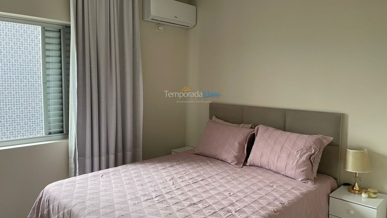 Apartamento para aluguel de temporada em Florianopolis (Praia dos Ingleses)