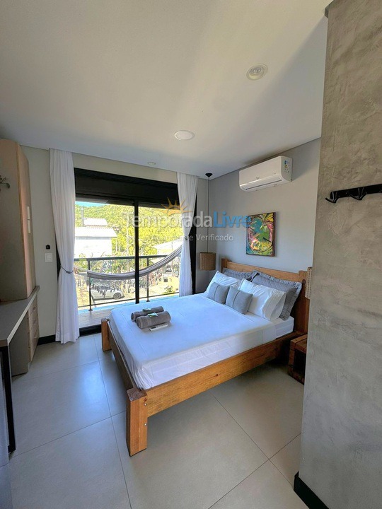 House for vacation rental in Florianópolis (Praia da Joaquina)