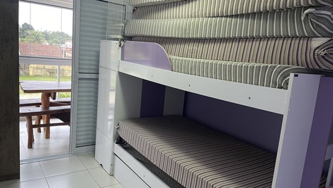 Apartamento Bertioga Pé na Areia Praia Indaia