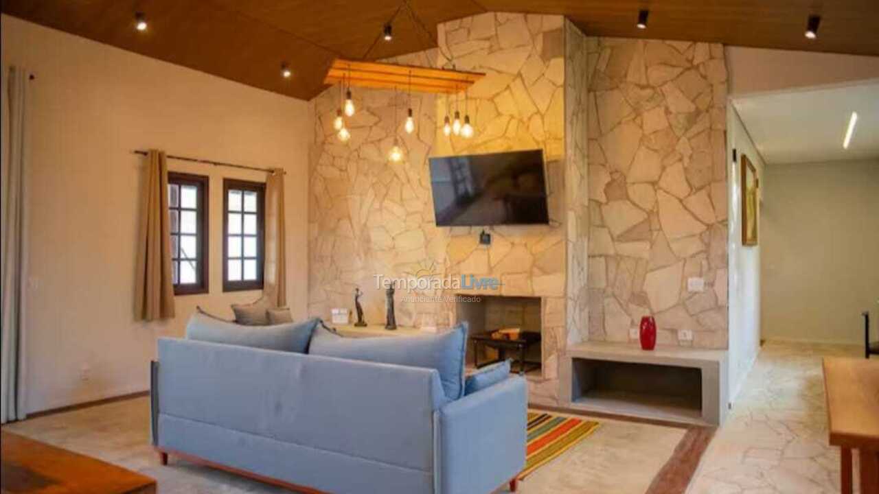 Casa para aluguel de temporada em Ibiúna (Paruru)