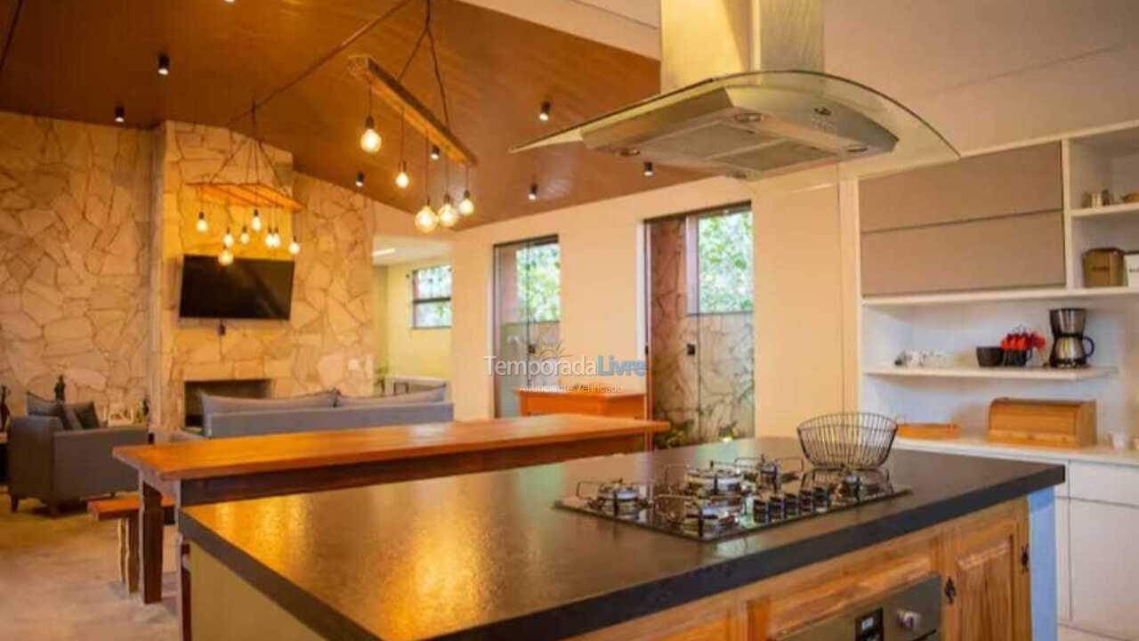 Casa para aluguel de temporada em Ibiúna (Paruru)