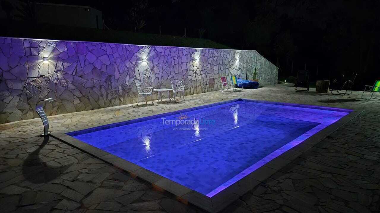 Casa para aluguel de temporada em Ibiúna (Paruru)