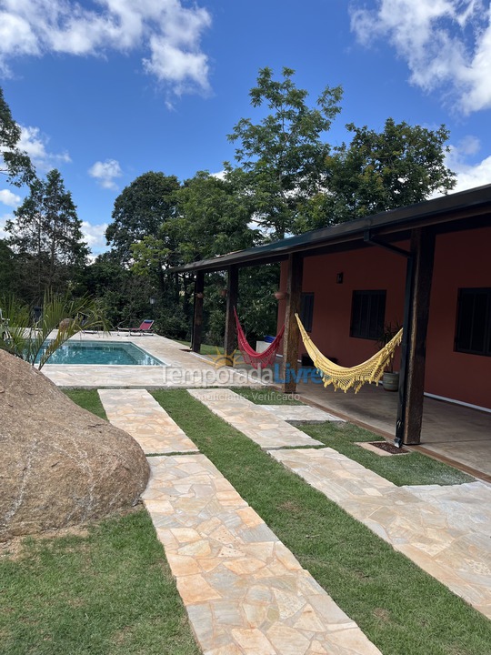 Casa para aluguel de temporada em Ibiúna (Paruru)