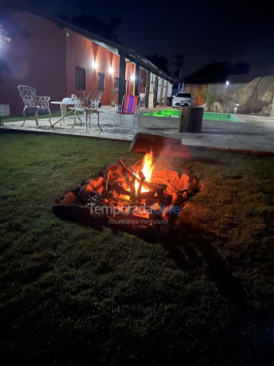 Casa para aluguel de temporada em Ibiúna (Paruru)