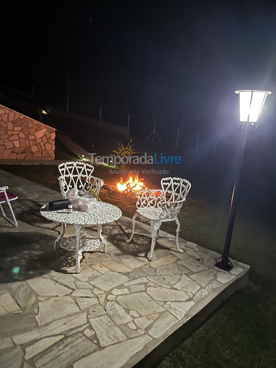 Casa para aluguel de temporada em Ibiúna (Paruru)