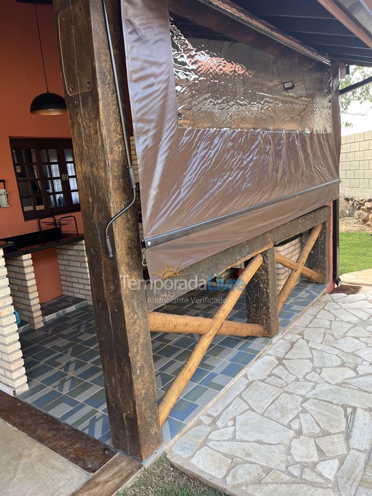 Casa para aluguel de temporada em Ibiúna (Paruru)