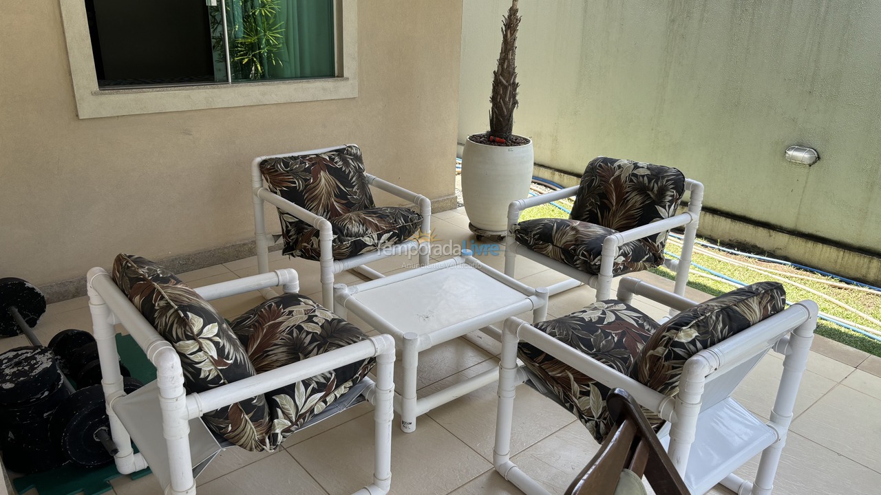 Casa para aluguel de temporada em Camaçari (Barra do Jacuípe)