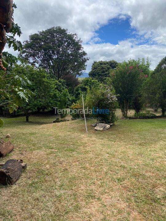 Casa para alquiler de vacaciones em Santana do Riacho (Serra do Cipó)