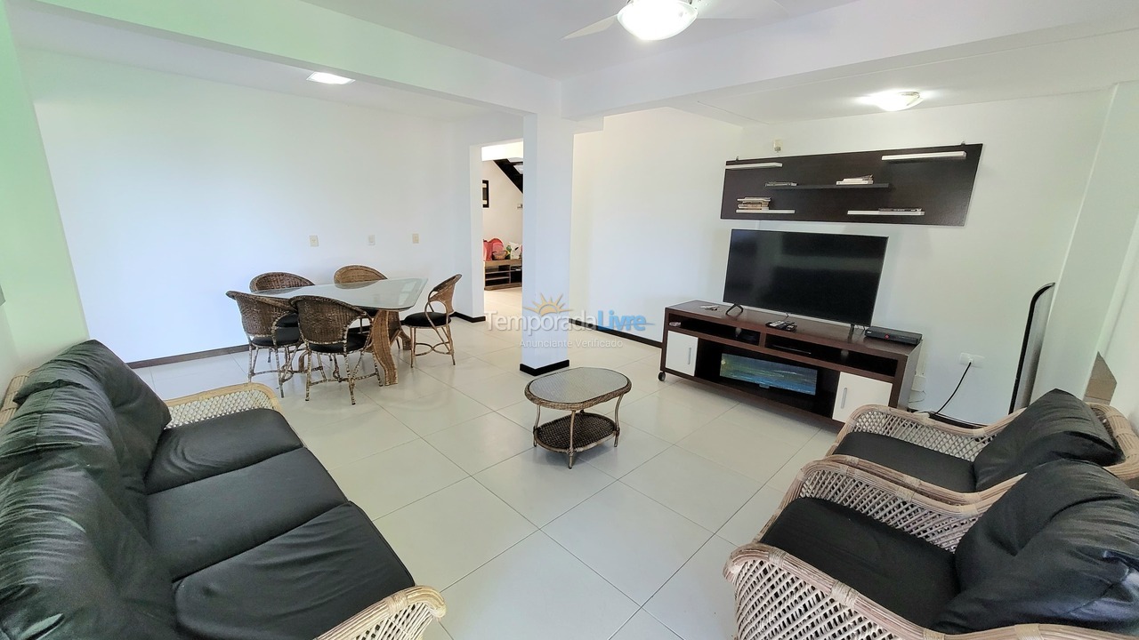 Casa para aluguel de temporada em Bombinhas (Mariscal)