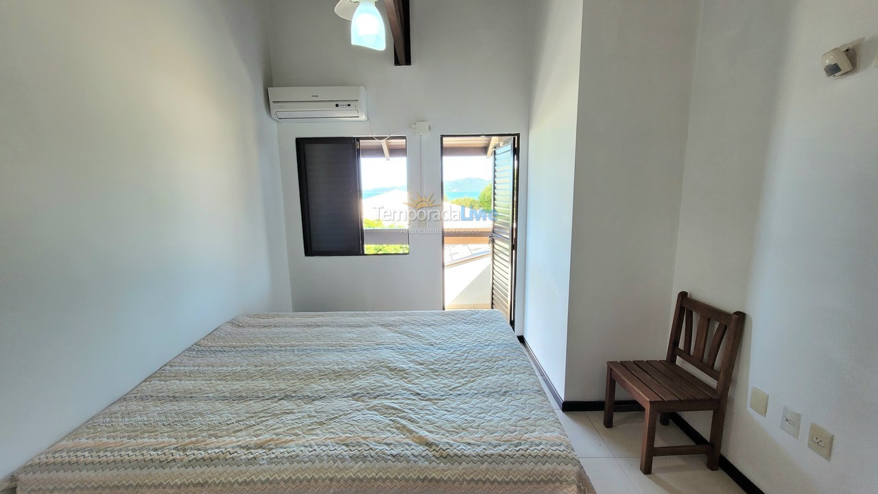 Casa para aluguel de temporada em Bombinhas (Mariscal)