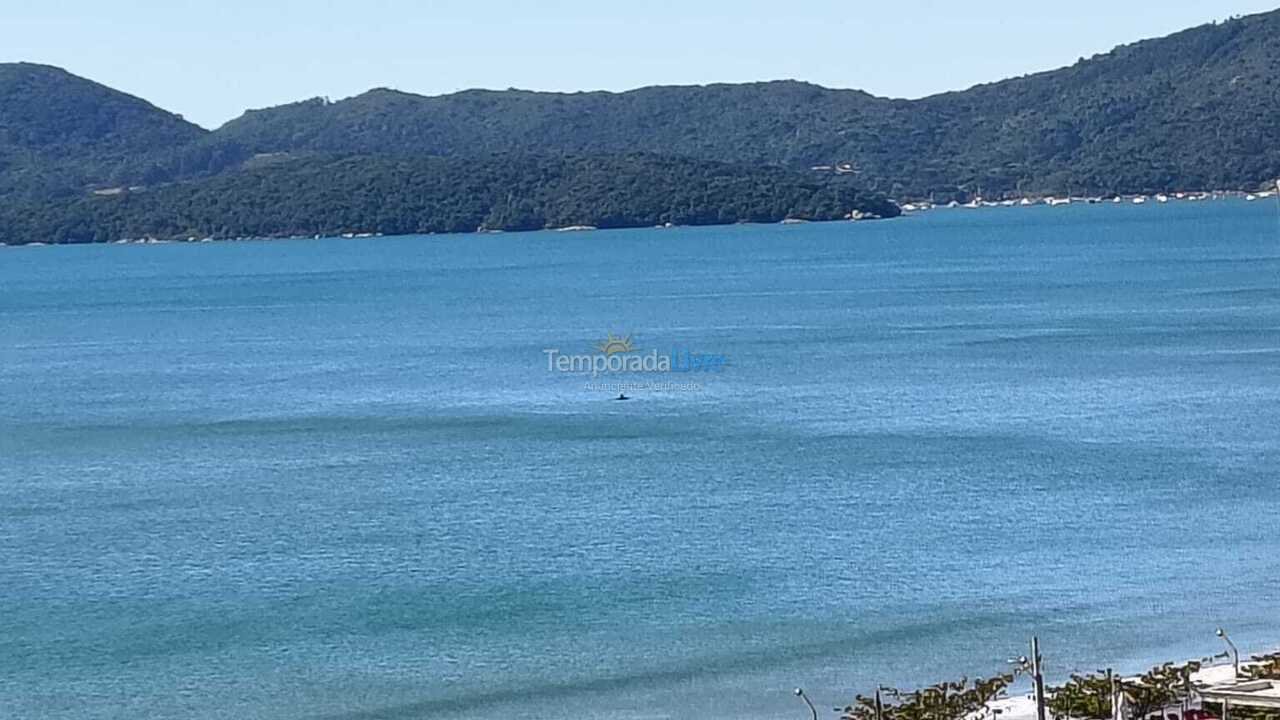 Apartamento para aluguel de temporada em Itapema (Meia Praia)