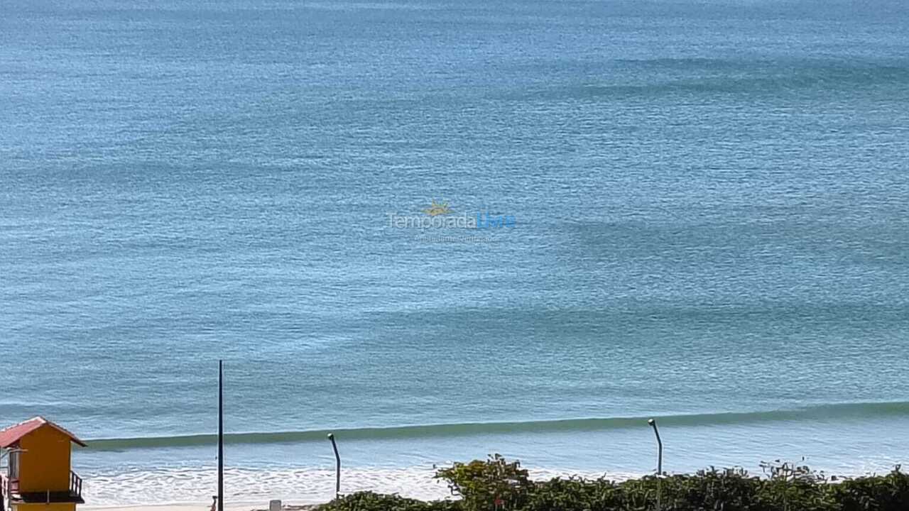 Apartamento para aluguel de temporada em Itapema (Meia Praia)