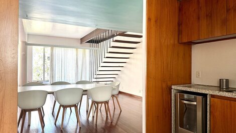 Luxuoso apartamento de 3 quartos em Copacabana