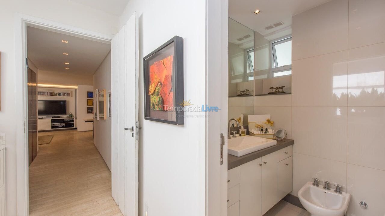 Apartamento para aluguel de temporada em Rio de Janeiro (Ipanema)