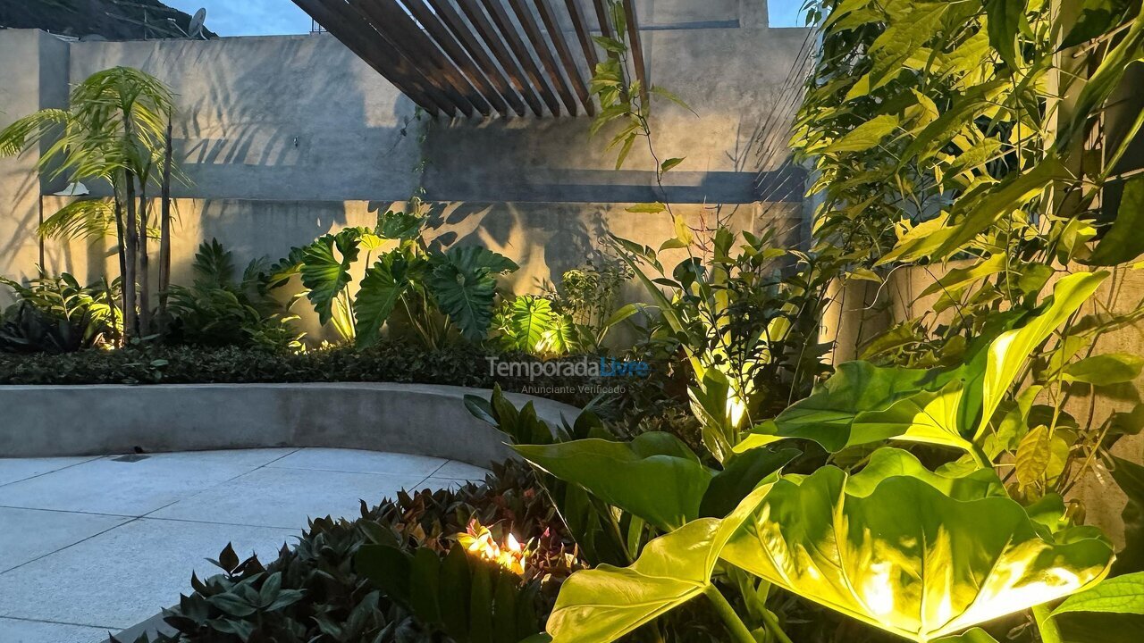 Apartamento para aluguel de temporada em Rio de Janeiro (Copacabana)