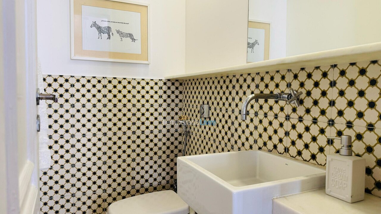 Apartamento para aluguel de temporada em Rio de Janeiro (Copacabana)