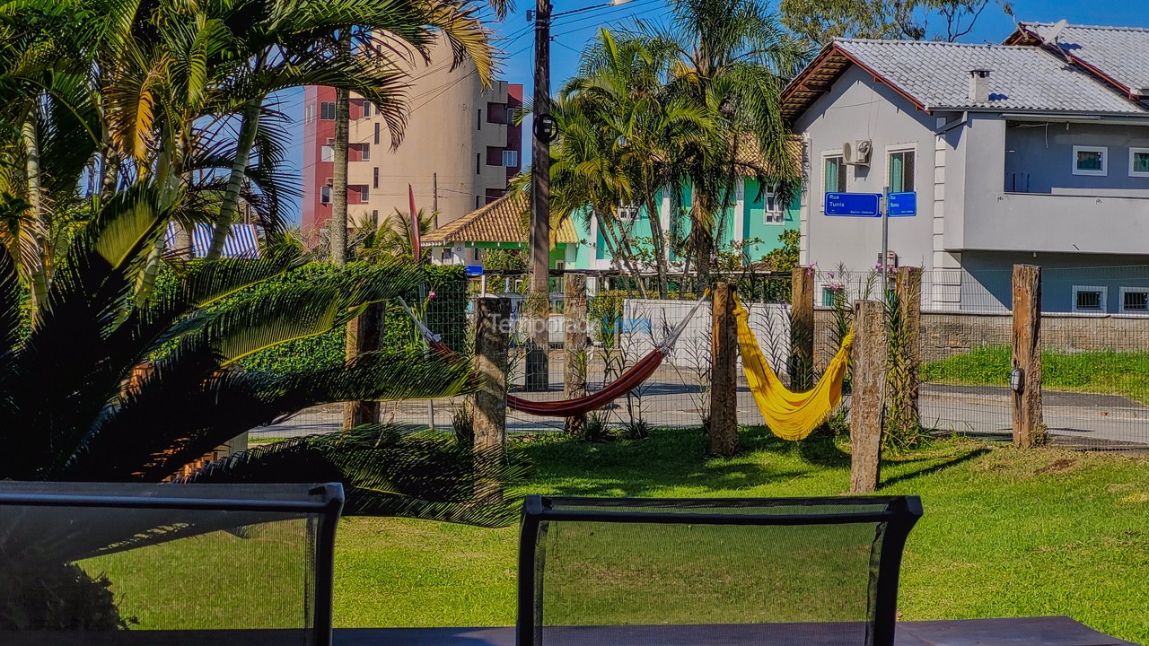 Casa para aluguel de temporada em São Francisco do Sul (Itaguaçu)