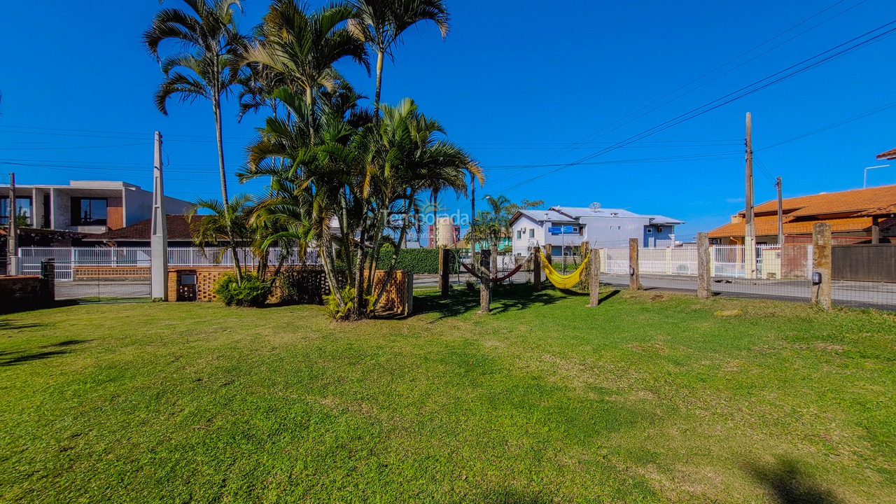 Casa para aluguel de temporada em São Francisco do Sul (Itaguaçu)