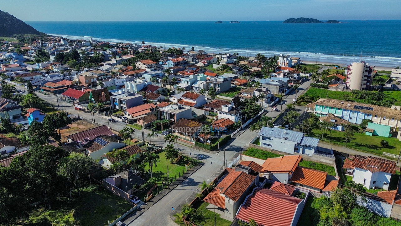 Casa para aluguel de temporada em São Francisco do Sul (Itaguaçu)