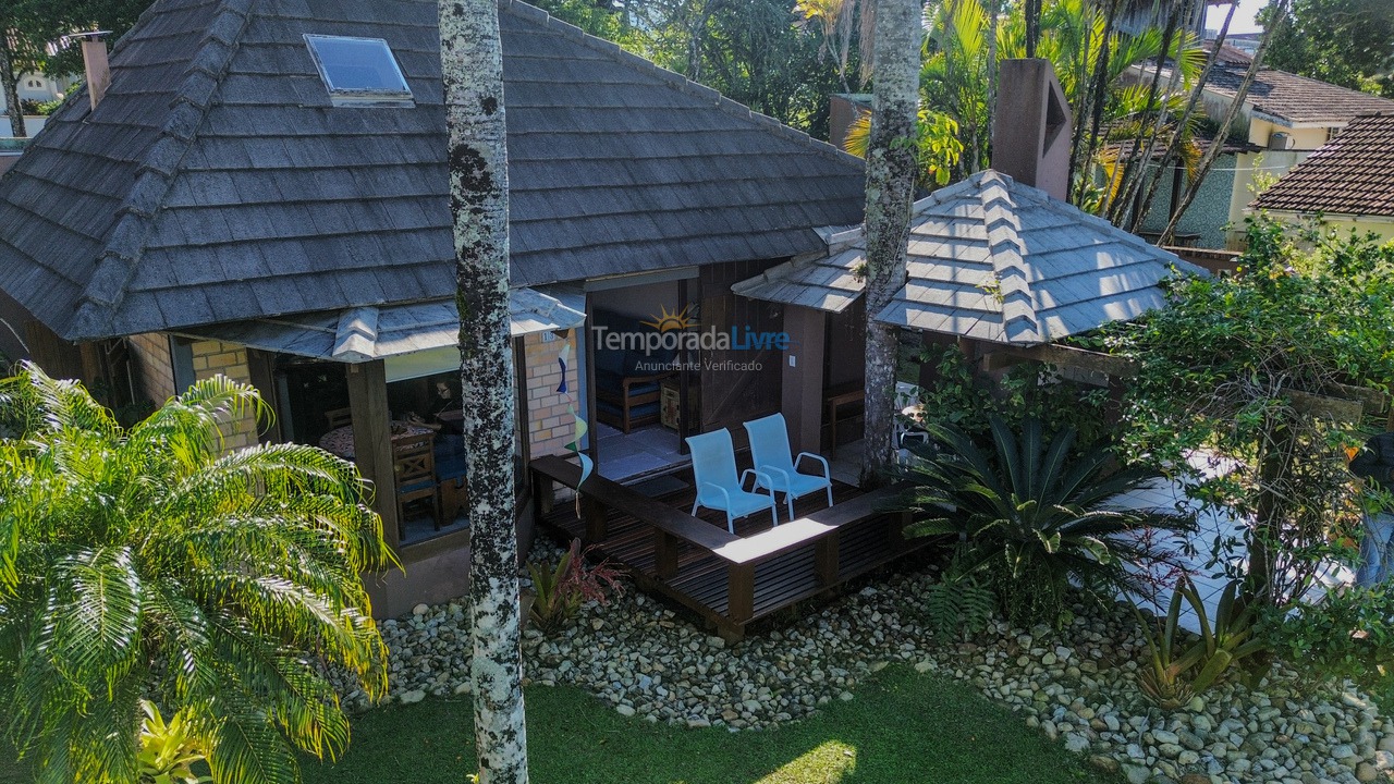 Casa para aluguel de temporada em São Francisco do Sul (Itaguaçu)