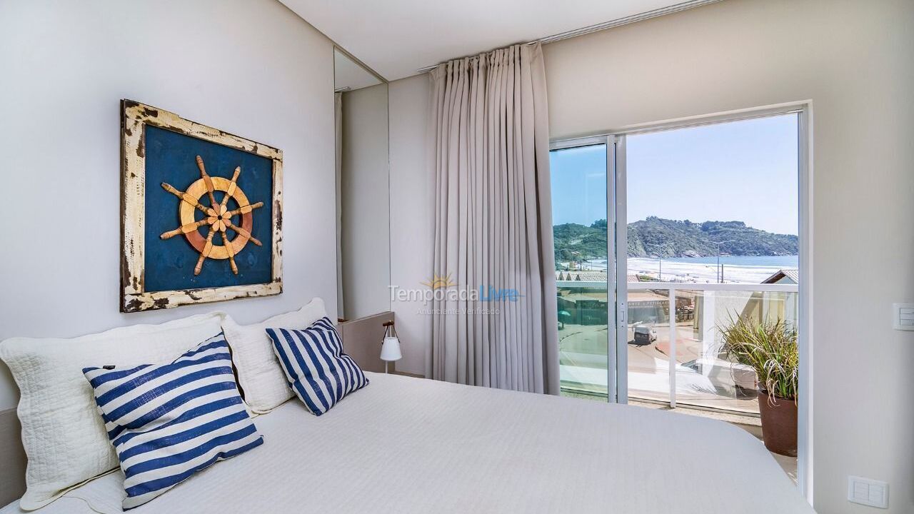 Apartment for vacation rental in Bombinhas (Canto Grande)