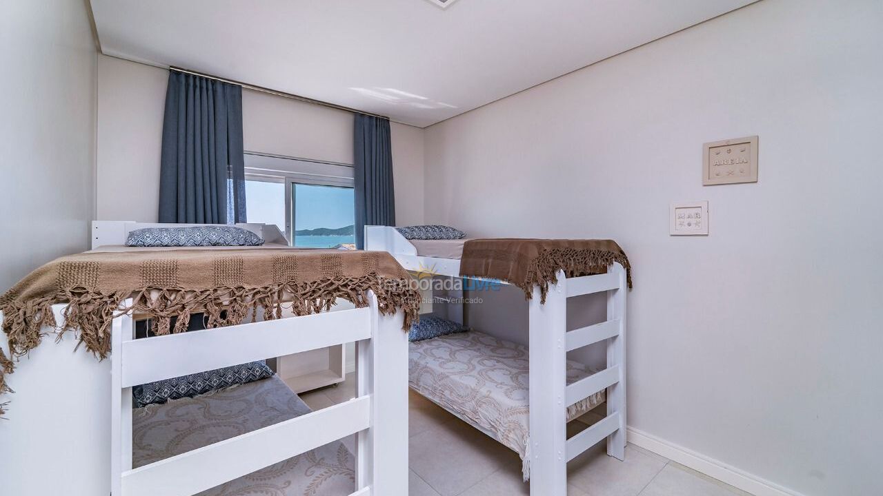 Apartment for vacation rental in Bombinhas (Canto Grande)