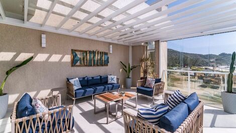 Oceanfront Duplex with Heated Jacuzzi