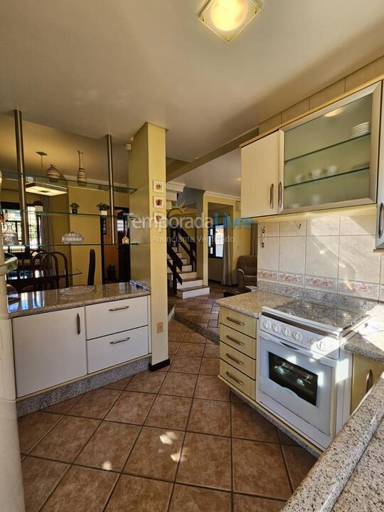 Casa para alquiler de vacaciones em Florianopolis (Praia dos Ingleses)