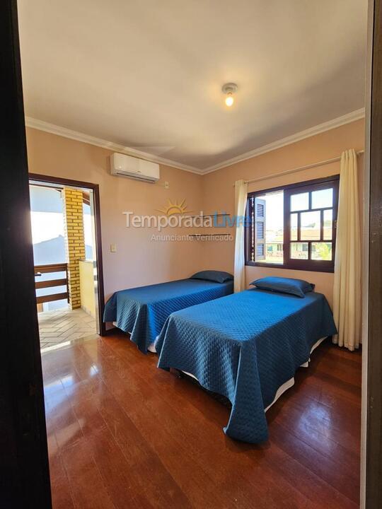 Casa para alquiler de vacaciones em Florianopolis (Praia dos Ingleses)