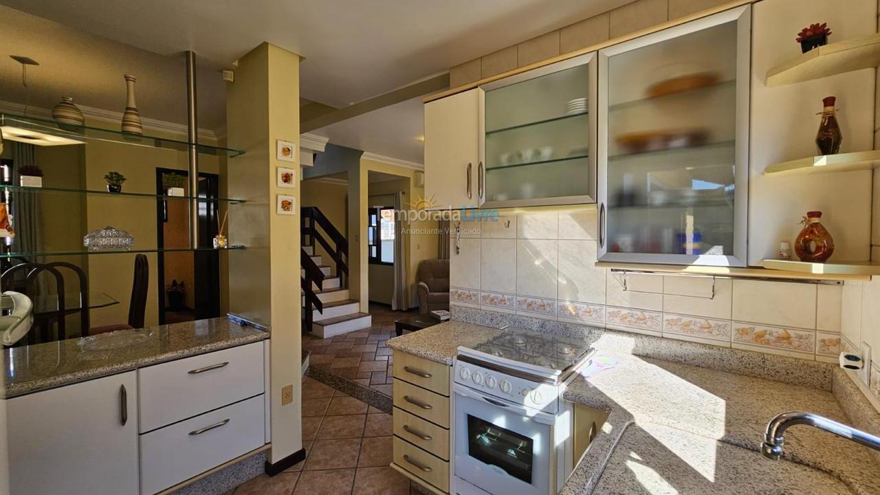 Casa para alquiler de vacaciones em Florianopolis (Praia dos Ingleses)