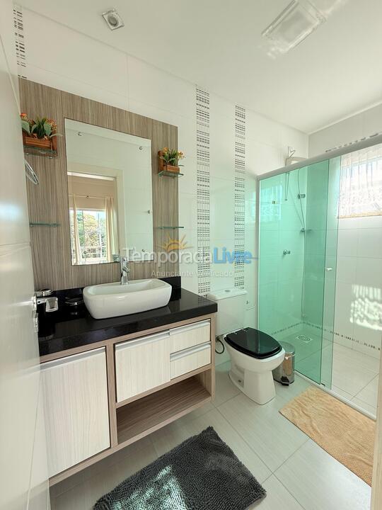 Casa para aluguel de temporada em Bombinhas (Canto Grande)