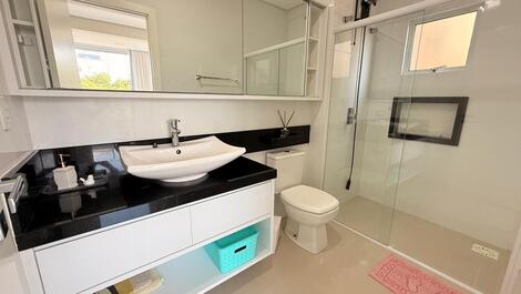 Amplio apartamento a 200m de la playa Mariscal