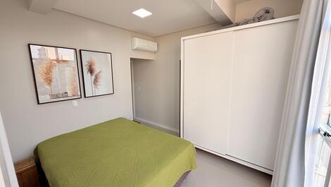 Amplio apartamento a 200m de la playa Mariscal