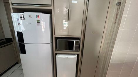 GREAT 3 BEDROOMS VERY CLOSE TO THE SEA