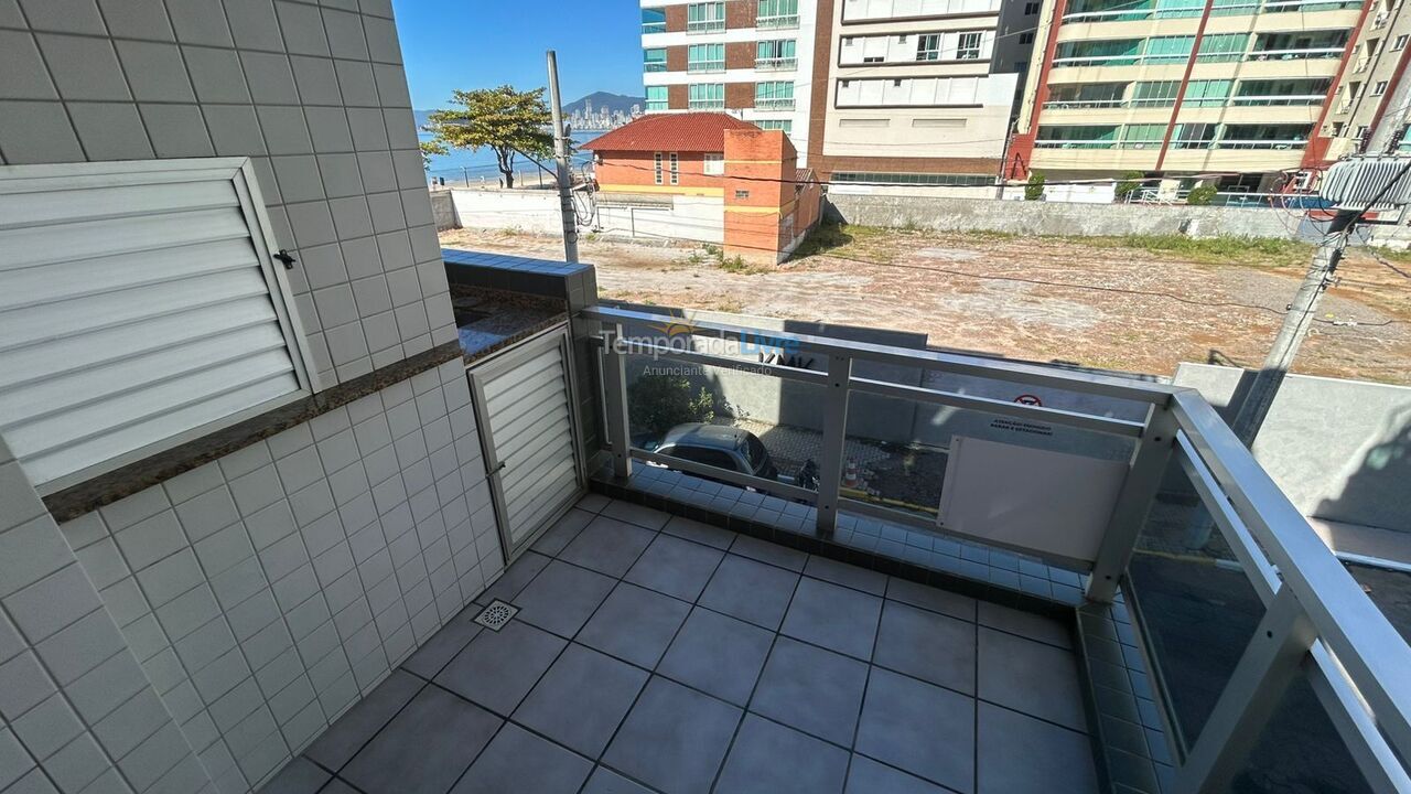 Apartment for vacation rental in Itapema (Centro)