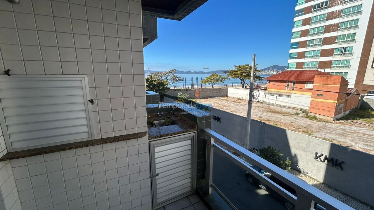 Apartment for vacation rental in Itapema (Centro)