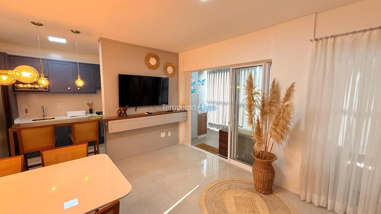 Apartamento para aluguel de temporada em Bombinhas (Canto Grande)