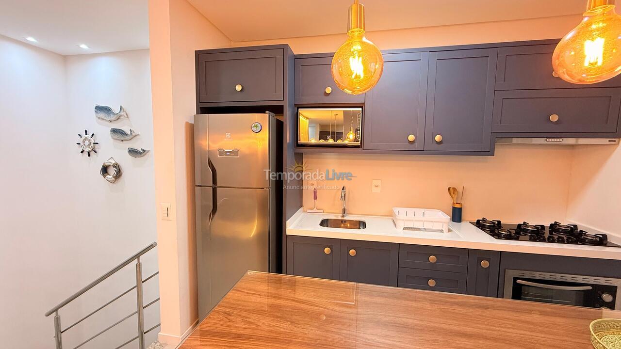 Apartamento para aluguel de temporada em Bombinhas (Canto Grande)