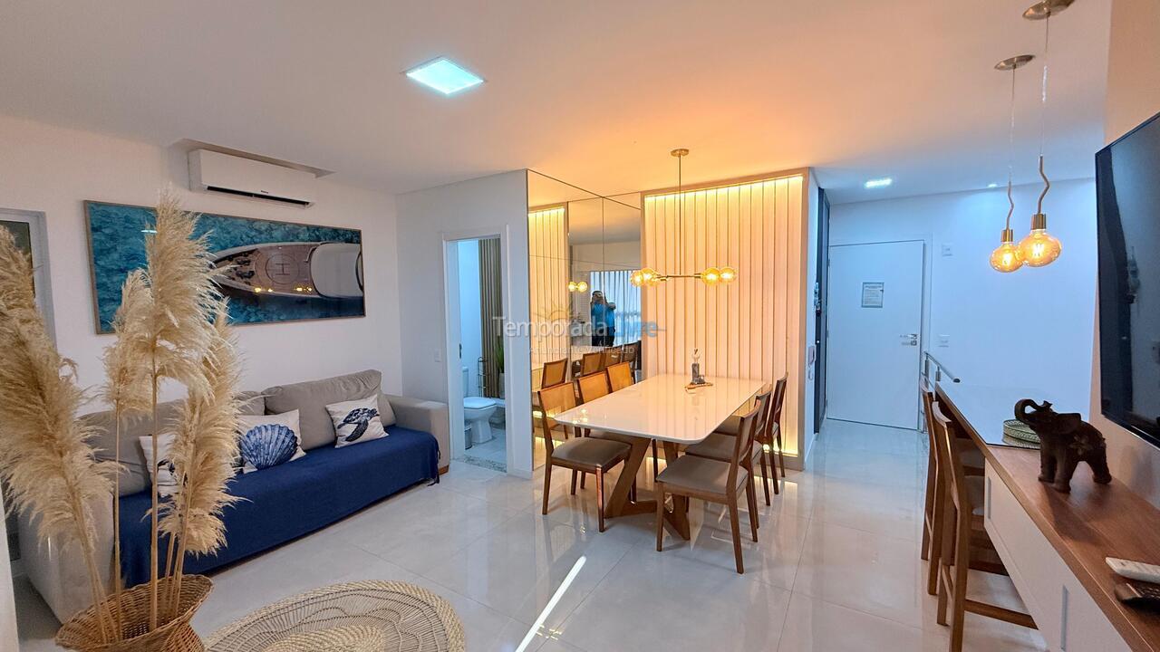 Apartamento para aluguel de temporada em Bombinhas (Canto Grande)