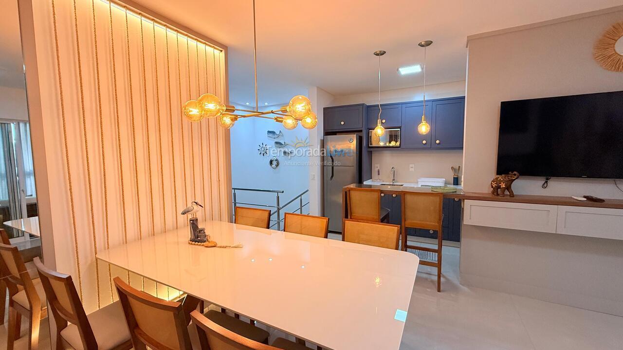 Apartamento para aluguel de temporada em Bombinhas (Canto Grande)