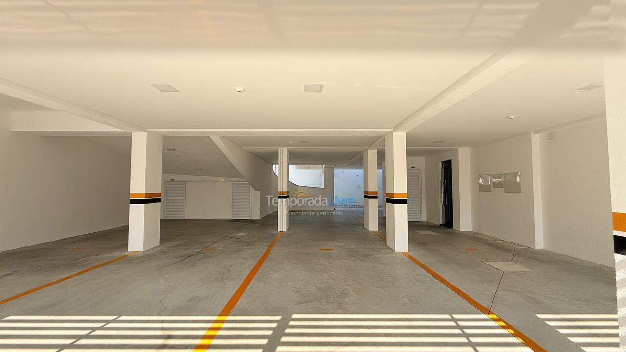 Apartamento para aluguel de temporada em Bombinhas (Canto Grande)