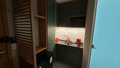 Studio decorado na orla de Salvador