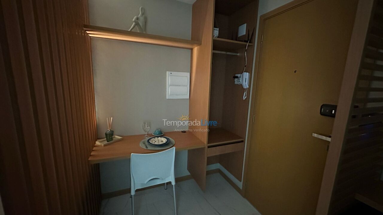 Apartamento para aluguel de temporada em Salvador (Costa Azul)