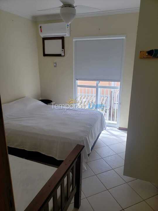 Apartamento para aluguel de temporada em Bombinhas (Canto Grande)