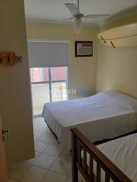 Apartamento para aluguel de temporada em Bombinhas (Canto Grande)