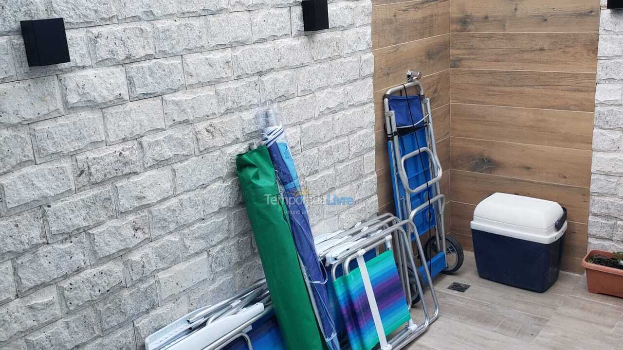 Apartamento para aluguel de temporada em Bombinhas (Canto Grande)