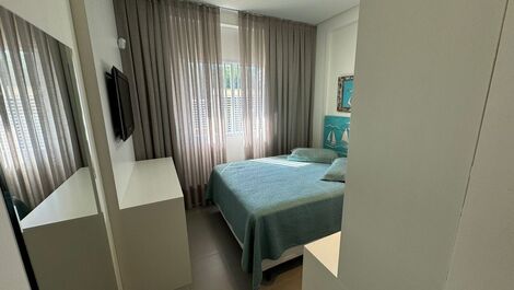 Amplio apartamento a 80m de la playa Mariscal