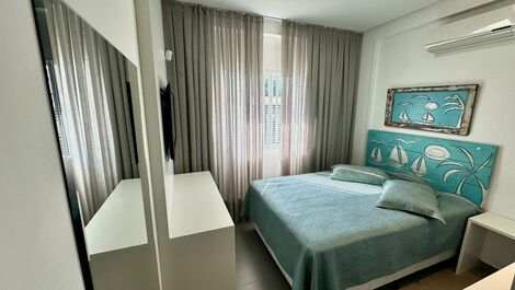 Amplio apartamento a 80m de la playa Mariscal
