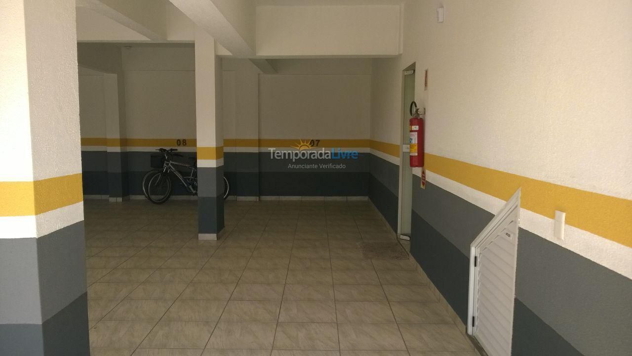 Apartamento para aluguel de temporada em Bombinhas (Canto Grande)