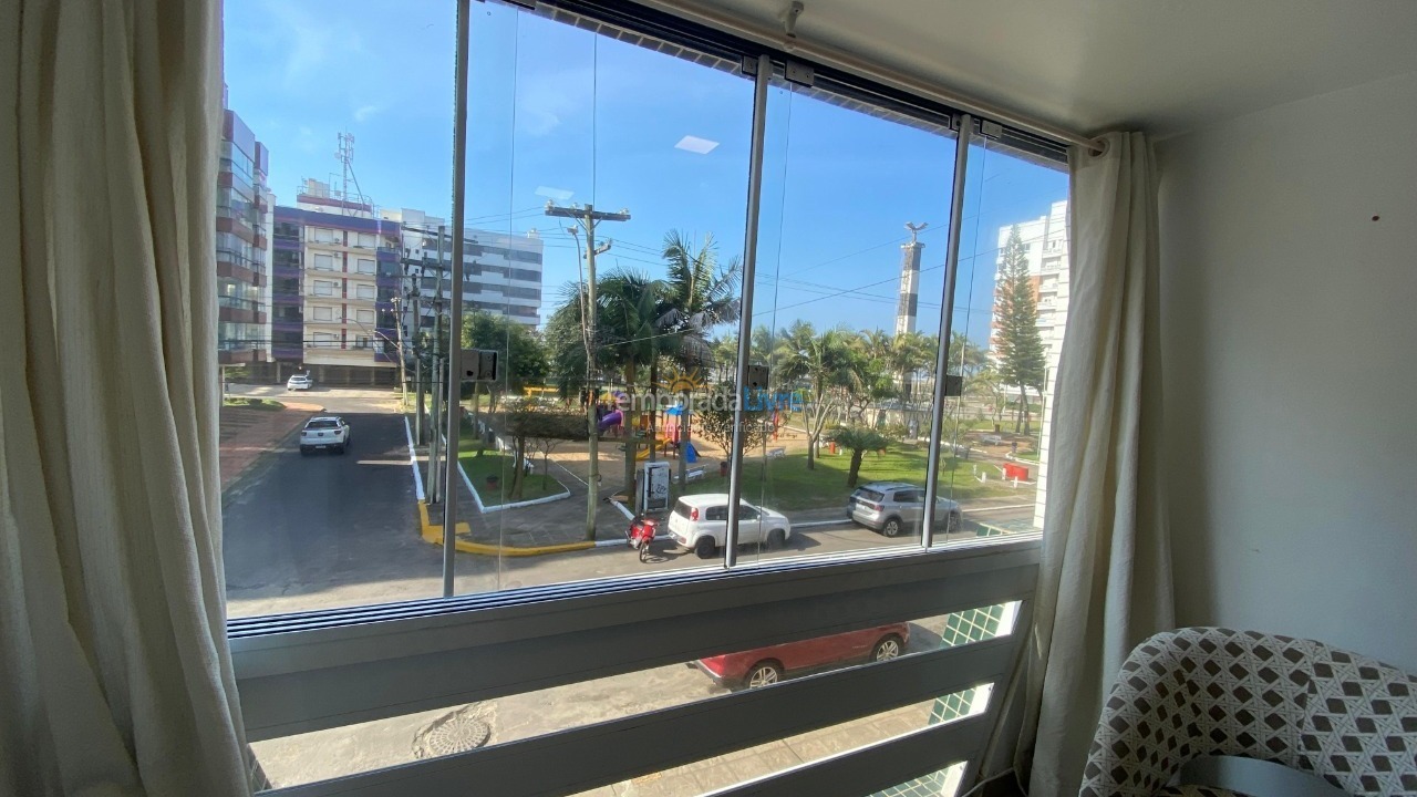 Apartamento para aluguel de temporada em Capão da Canoa (Centro)